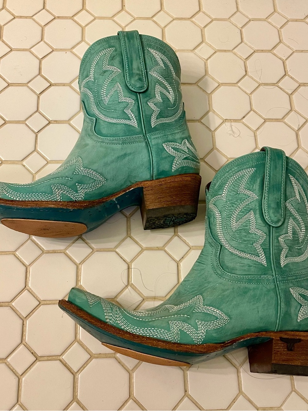 Turquoise Leather Cowboy Boots by Lane Size 8 - Picture 4 of 6